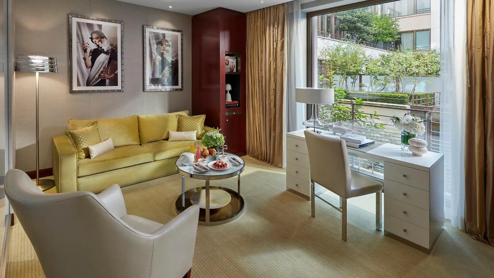 Mandarin Oriental,