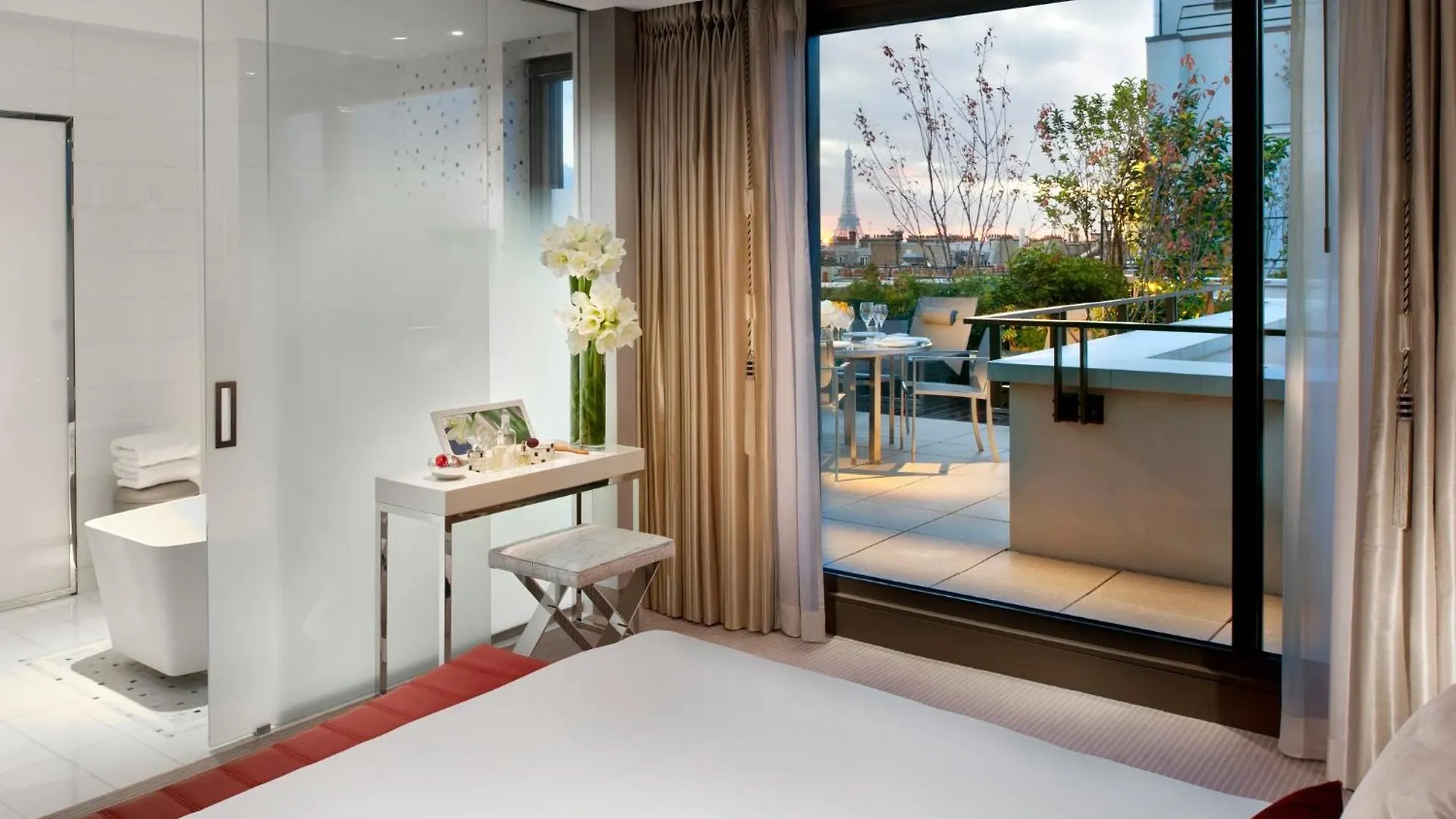 Mandarin Oriental,